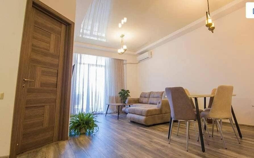 Tikas Home Апартаменты Tbilisi Luaran gambar