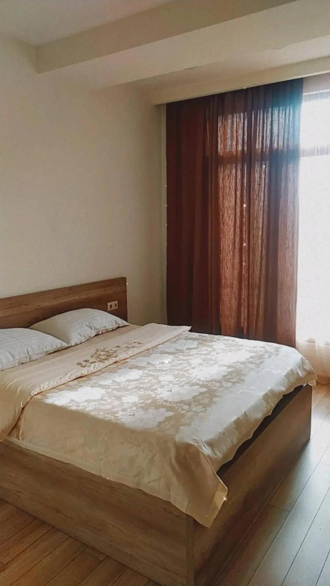 Tikas Home Апартаменты Tbilisi Luaran gambar